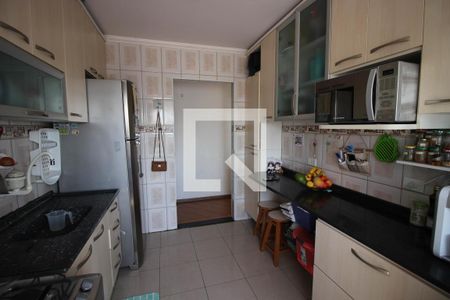 Apartamento à venda com 60m², 2 quartos e 1 vaga Apartamento à venda com 60m², 2 quartos e 1 vagaCozinha
