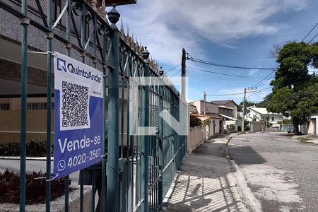 Apartamento à venda com 172m², 3 quartos e 2 vagas Apartamento à venda com 172m², 3 quartos e 2 vagasPlaca QuintoAndar