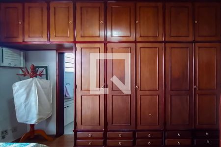 Apartamento à venda com 172m², 3 quartos e 2 vagas Apartamento à venda com 172m², 3 quartos e 2 vagasQuarto Suíte 1