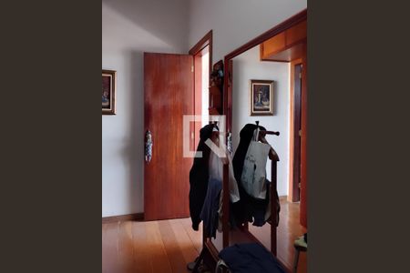 Apartamento à venda com 172m², 3 quartos e 2 vagas Apartamento à venda com 172m², 3 quartos e 2 vagasCloset da suíte 2