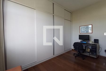 Apartamento à venda com 172m², 3 quartos e 2 vagas Apartamento à venda com 172m², 3 quartos e 2 vagasQuarto 2