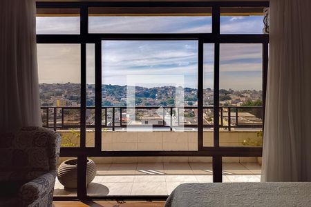 Apartamento à venda com 172m², 3 quartos e 2 vagas Apartamento à venda com 172m², 3 quartos e 2 vagasQuarto Suíte 2