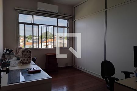 Apartamento à venda com 172m², 3 quartos e 2 vagas Apartamento à venda com 172m², 3 quartos e 2 vagasQuarto 2