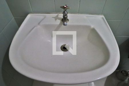 Banheiro  de apartamento para alugar com 1 quarto, 52m² em Pinheiros, São Paulo