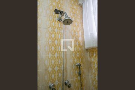 Casa à venda com 336m², 4 quartos e 7 vagas Casa à venda com 336m², 4 quartos e 7 vagasBanheiro da Suíte