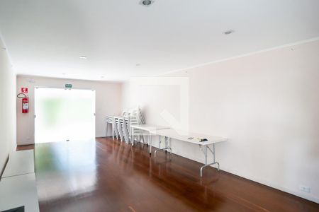 Apartamento à venda com 74m², 2 quartos e 1 vaga Apartamento à venda com 74m², 2 quartos e 1 vagaSalão de Festas