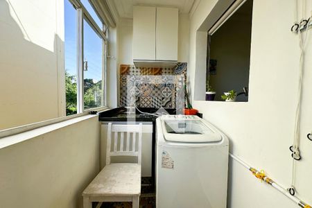 Apartamento à venda com 80m², 2 quartos e 1 vagaÁrea de Serviço