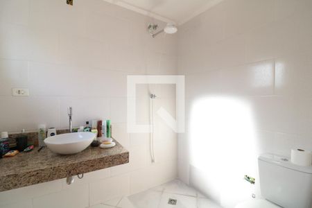 Casa para alugar com 350m², 3 quartos e 2 vagasBanheiro da Suíte