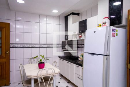 Casa à venda com 331m², 3 quartos e 8 vagas Casa à venda com 331m², 3 quartos e 8 vagasCozinha