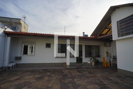 Casa à venda com 120m², 1 quarto e 2 vagasFachada da Casa