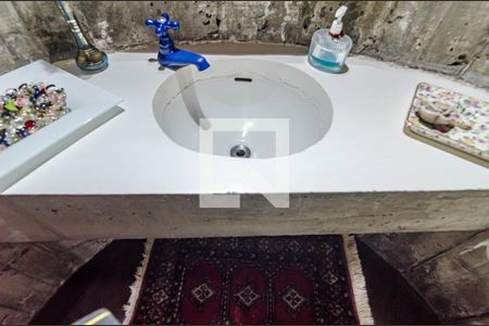 Casa à venda com 331m², 5 quartos e 2 vagas Casa à venda com 331m², 5 quartos e 2 vagasLavabo