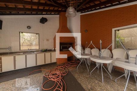 Apartamento à venda com 135m², 3 quartos e 2 vagas Apartamento à venda com 135m², 3 quartos e 2 vagasChurrasqueira