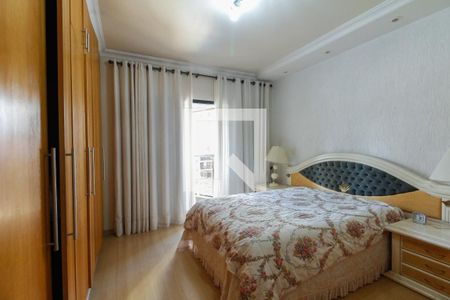 Apartamento à venda com 135m², 3 quartos e 2 vagas Apartamento à venda com 135m², 3 quartos e 2 vagasSuíte