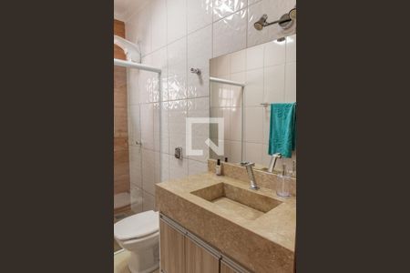 Casa à venda com 250m², 3 quartos e 5 vagasBanheiro Social