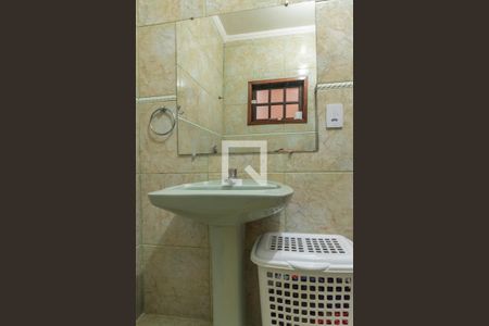 Casa à venda com 250m², 3 quartos e 5 vagasBanheiro da Suíte 2