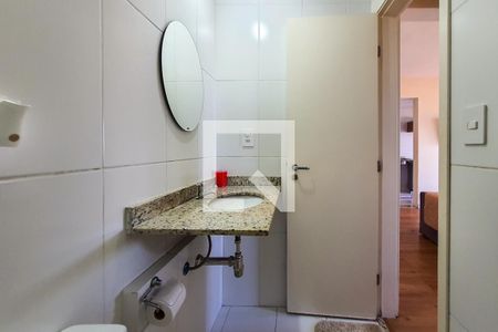 Apartamento para alugar com 67m², 2 quartos e 2 vagas Apartamento para alugar com 67m², 2 quartos e 2 vagasBanheiro