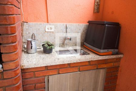 Casa à venda com 126m², 3 quartos e 3 vagasChurrasqueira