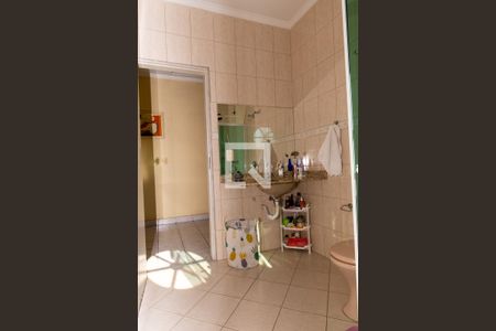 Casa à venda com 300m², 4 quartos e 2 vagasBanheiro Social