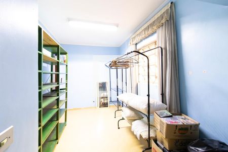 Casa à venda com 220m², 3 quartos e 2 vagasCloset Quarto 2