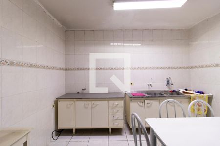 Casa à venda com 220m², 3 quartos e 2 vagasCozinha - Armários