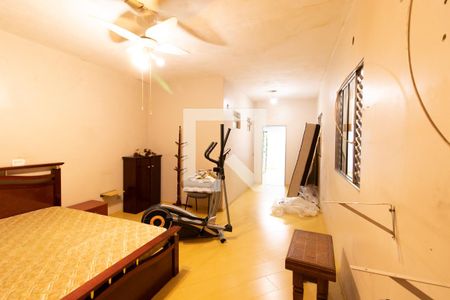 Casa à venda com 220m², 3 quartos e 2 vagasQuarto 2