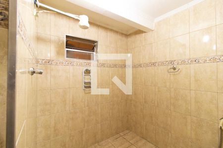 Casa à venda com 220m², 3 quartos e 2 vagasBanheiro 2