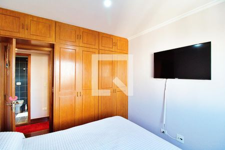 Apartamento à venda com 198m², 4 quartos e 4 vagas Apartamento à venda com 198m², 4 quartos e 4 vagasQuarto 2