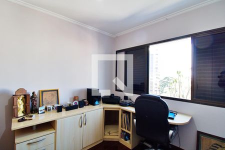 Apartamento à venda com 198m², 4 quartos e 4 vagas Apartamento à venda com 198m², 4 quartos e 4 vagasQuarto 4