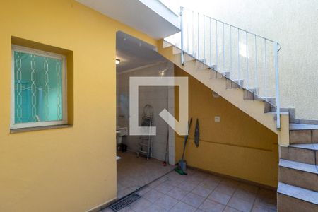 Casa à venda com 100m², 4 quartos e 1 vagaQuintal