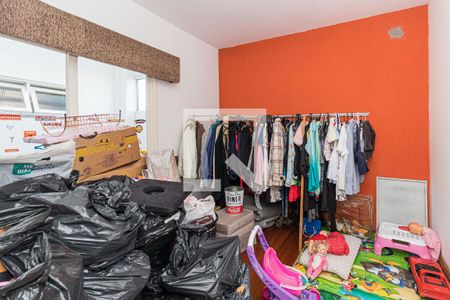 Casa à venda com 300m², 4 quartos e 3 vagasQuarto 2