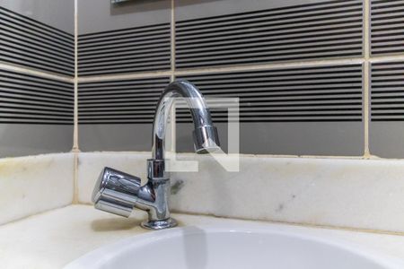 Lavabo de apartamento para alugar com 3 quartos, 117m² em Jardim Chapadão, Campinas