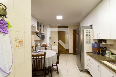 Apartamento à venda com 126m², 3 quartos e 1 vagaCozinha