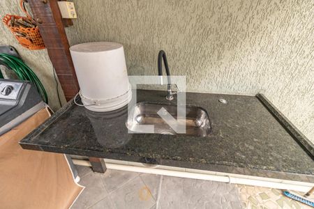 Casa à venda com 535m², 3 quartos e 2 vagas Casa à venda com 535m², 3 quartos e 2 vagasVaranda - Torneira