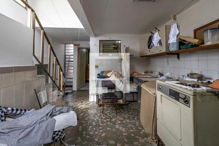 Casa à venda com 535m², 3 quartos e 2 vagas Casa à venda com 535m², 3 quartos e 2 vagasÁrea de Serviço