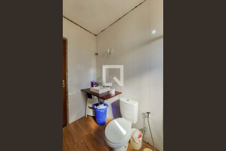 Casa à venda com 250m², 4 quartos e 3 vagas Casa à venda com 250m², 4 quartos e 3 vagasBanheiro Social 2