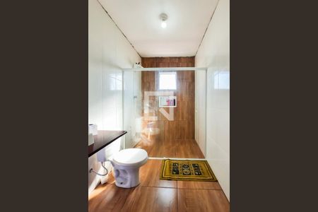 Casa à venda com 250m², 4 quartos e 3 vagas Casa à venda com 250m², 4 quartos e 3 vagasBanheiro Social 2