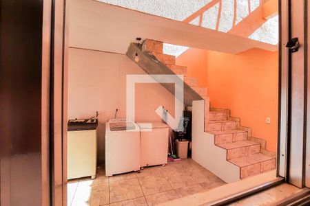 Casa à venda com 250m², 4 quartos e 3 vagas Casa à venda com 250m², 4 quartos e 3 vagasVista do Quarto 3