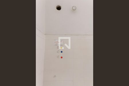 Apartamento à venda com 60m², 2 quartos e sem vaga Apartamento à venda com 60m², 2 quartos e sem vagaBanheiro