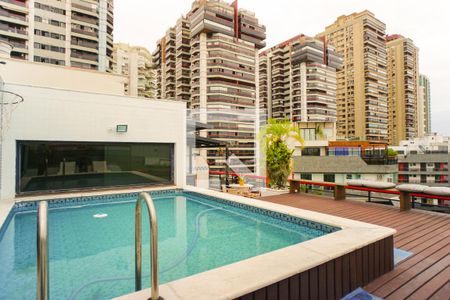 Apartamento à venda com 377m², 4 quartos e 4 vagas Apartamento à venda com 377m², 4 quartos e 4 vagasVaranda da Cobertura