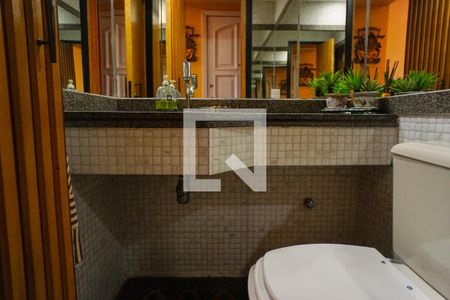 Apartamento à venda com 377m², 4 quartos e 4 vagas Apartamento à venda com 377m², 4 quartos e 4 vagasLavabo