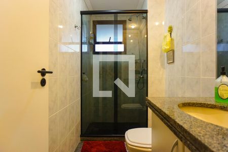 Apartamento à venda com 377m², 4 quartos e 4 vagas Apartamento à venda com 377m², 4 quartos e 4 vagasBanheiro da Suíte 2