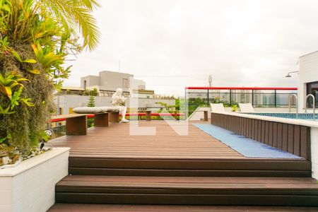 Apartamento à venda com 377m², 4 quartos e 4 vagas Apartamento à venda com 377m², 4 quartos e 4 vagasVaranda da Cobertura