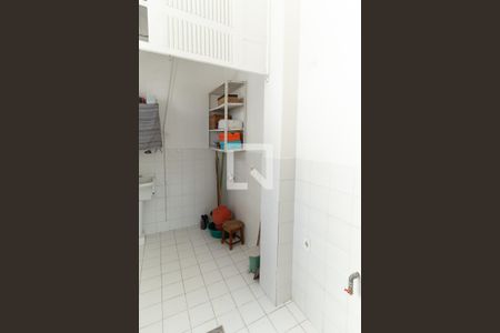 Studio à venda com 70m², 1 quarto e sem vaga Studio à venda com 70m², 1 quarto e sem vagaCozinha e Área de Serviço
