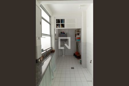 Studio à venda com 70m², 1 quarto e sem vaga Studio à venda com 70m², 1 quarto e sem vagaCozinha e Área de Serviço