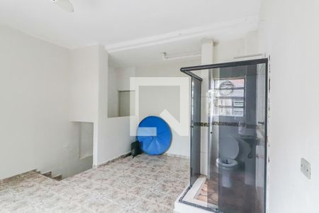 Suite de casa à venda com 3 quartos, 135m² em Jardim Centenário, São Paulo