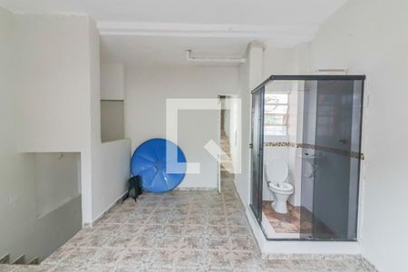 Suite de casa à venda com 3 quartos, 135m² em Jardim Centenário, São Paulo