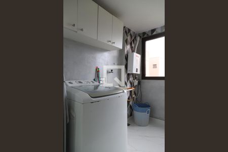 Apartamento à venda com 392m², 4 quartos e 2 vagas Apartamento à venda com 392m², 4 quartos e 2 vagasÁrea de serviço