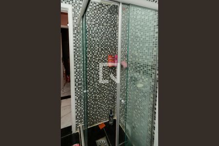 Apartamento à venda com 60m², 2 quartos e 1 vaga Apartamento à venda com 60m², 2 quartos e 1 vagaBanheiro