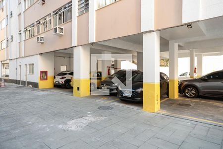 Apartamento à venda com 60m², 2 quartos e 1 vaga Apartamento à venda com 60m², 2 quartos e 1 vagaGaragem