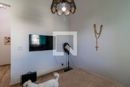 Casa à venda com 246m², 4 quartos e 3 vagasSuíte - 2º andar